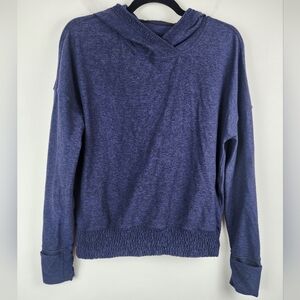 Lululemon Lead The Pack Hoodie Blue Size 6.